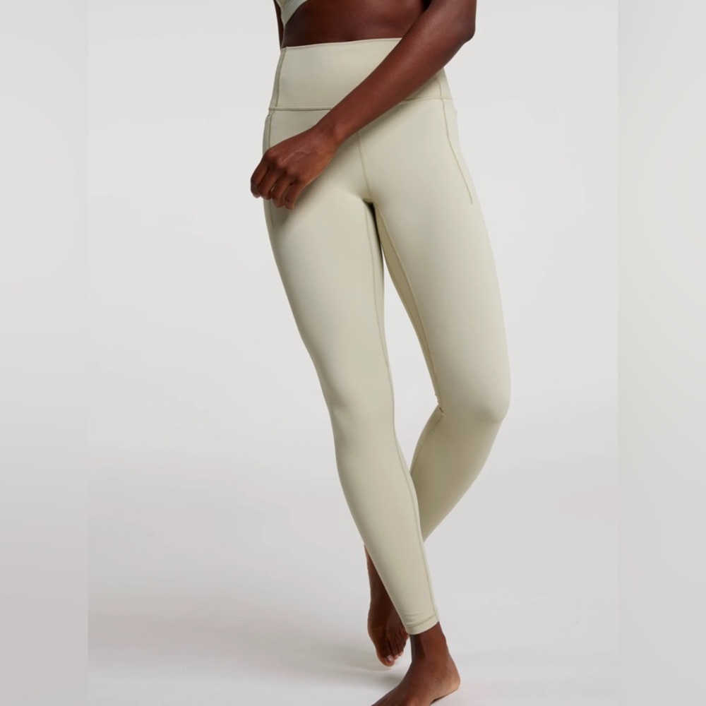 Calia Soft Green 7/8 Leggings